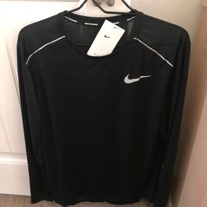 Nike DRI-FIT Athletic Long Sleeve